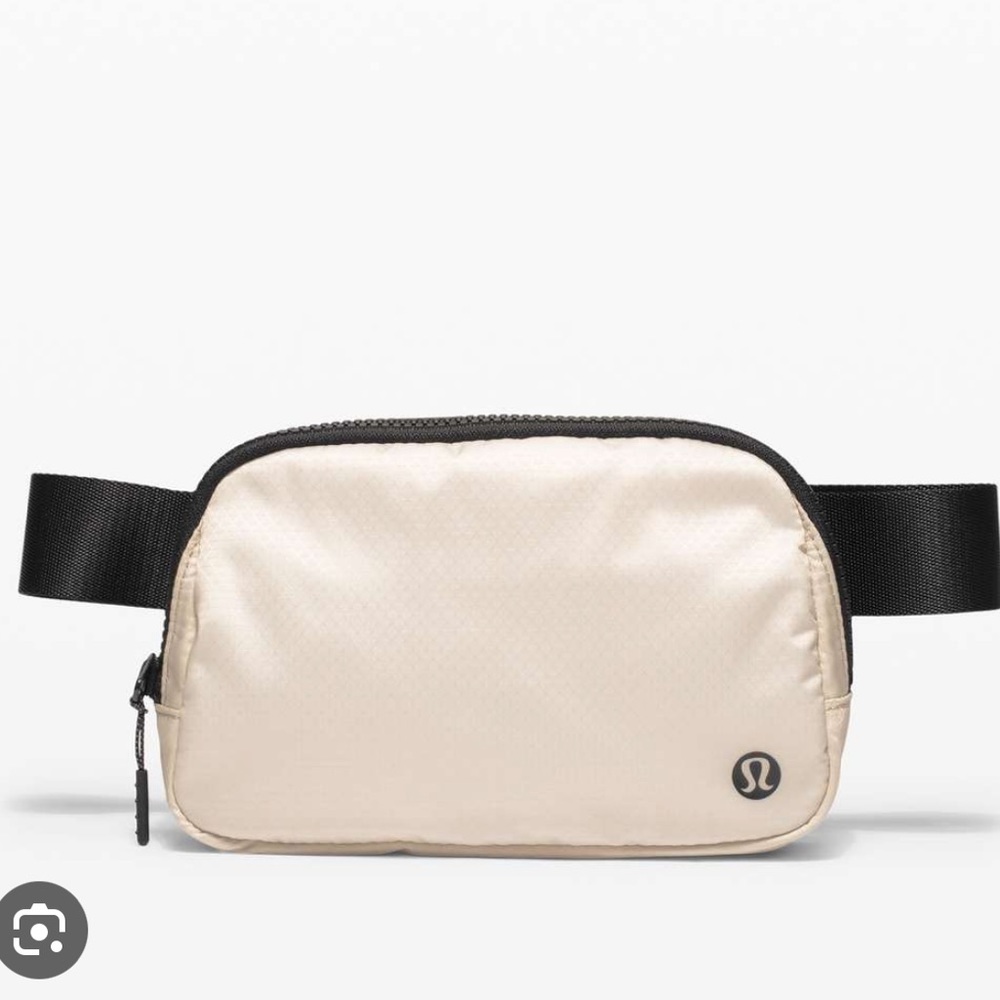 OG Lululemon belt bag